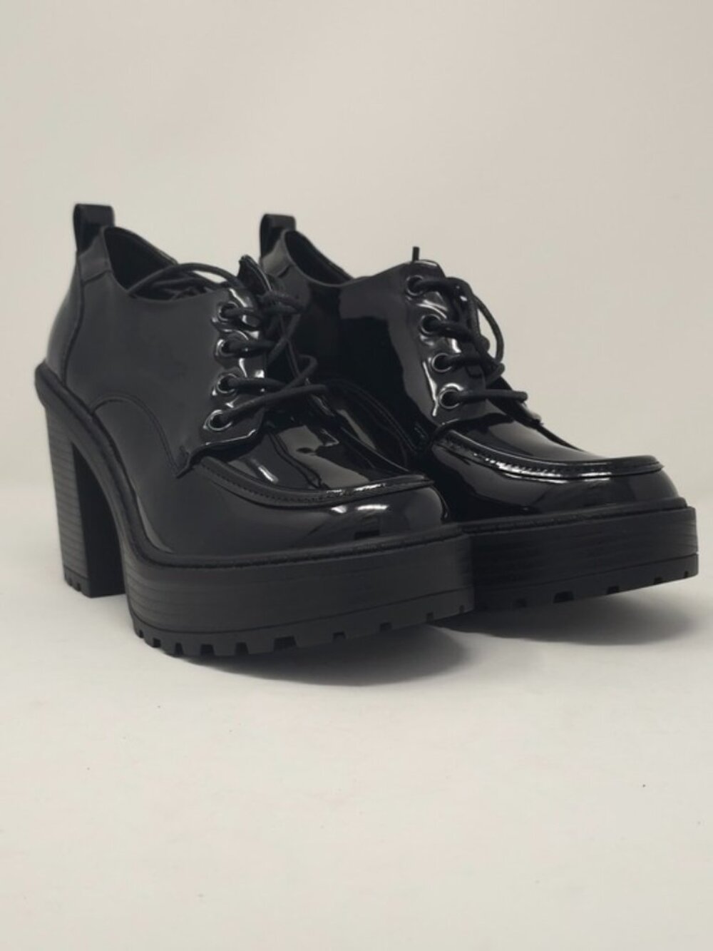 Black Patent Platform Oxford Heels Chunky Lug Sole Lace Up Trendy - Picture 2 of 10